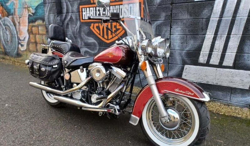 
								1991 Harley-Davidson Heritage Softail Classic 1340 (FLSTC) full									