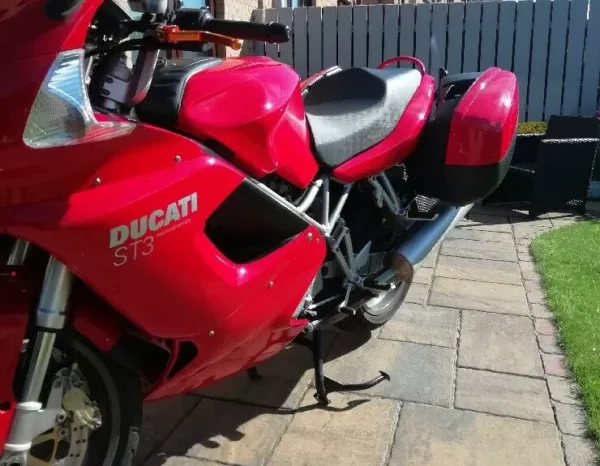 
								2005 Ducati ST3 full									